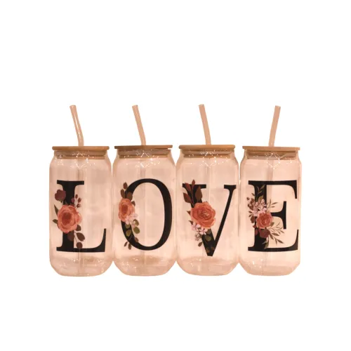 طقم أكواب زجاجية شفافة بتصميم كلمة "LOVE"  (4 قطع)