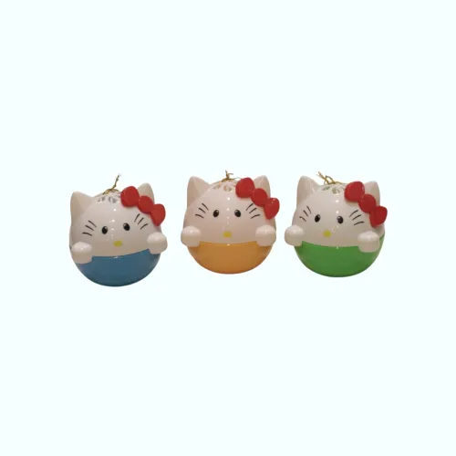 معطر جو وسيارة كروي معلق بتصميم هيلو كيتي (Hello Kitty) – فواحة عطرية لطيفة للسيارة والغرف